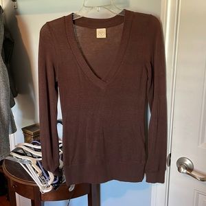 Brown lightweight sweater